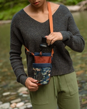 (R)evolution™ Water Bottle Sling