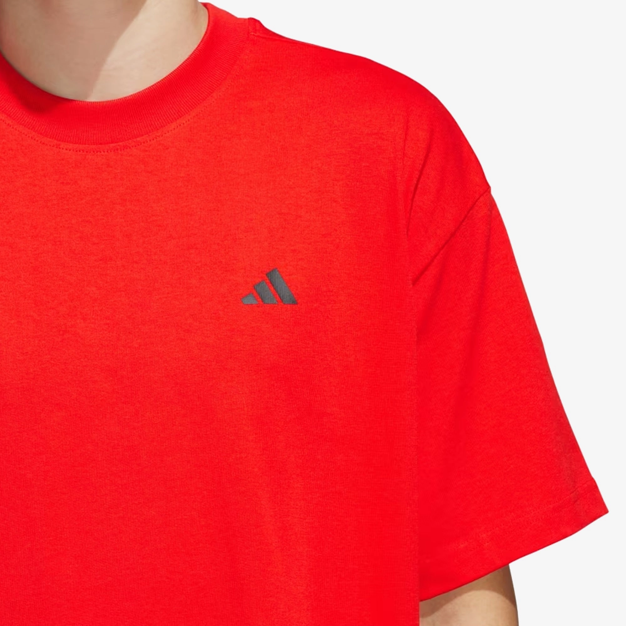 Adidas Originals | ANTHONY EDWARDS SEASONAL LOGO TEE { ACTIVE RED