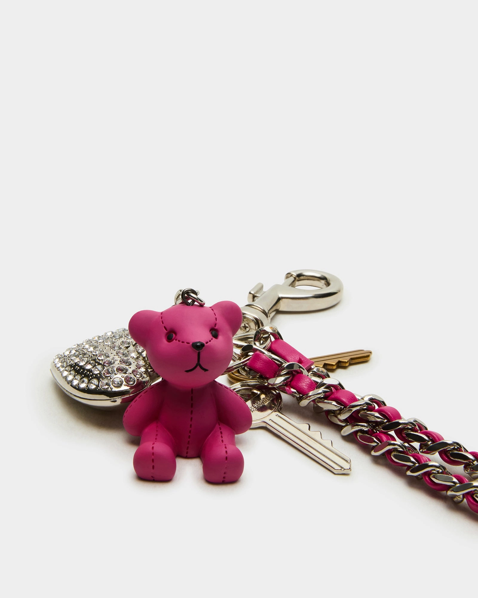 BEARY BAG CHARM FUCHSIA