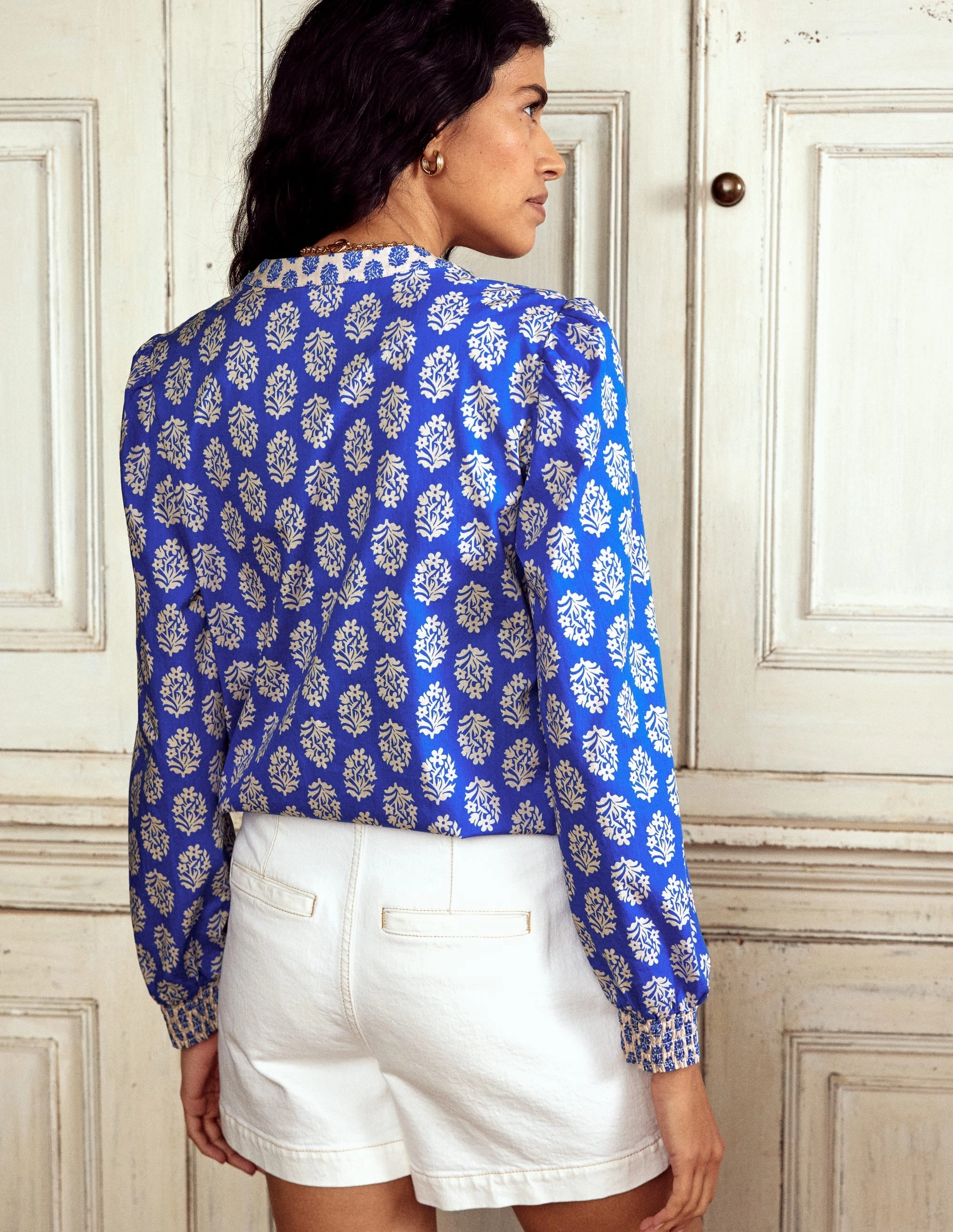 Cotton Notch Neck Top-Gallery Blue. Posey Stamp