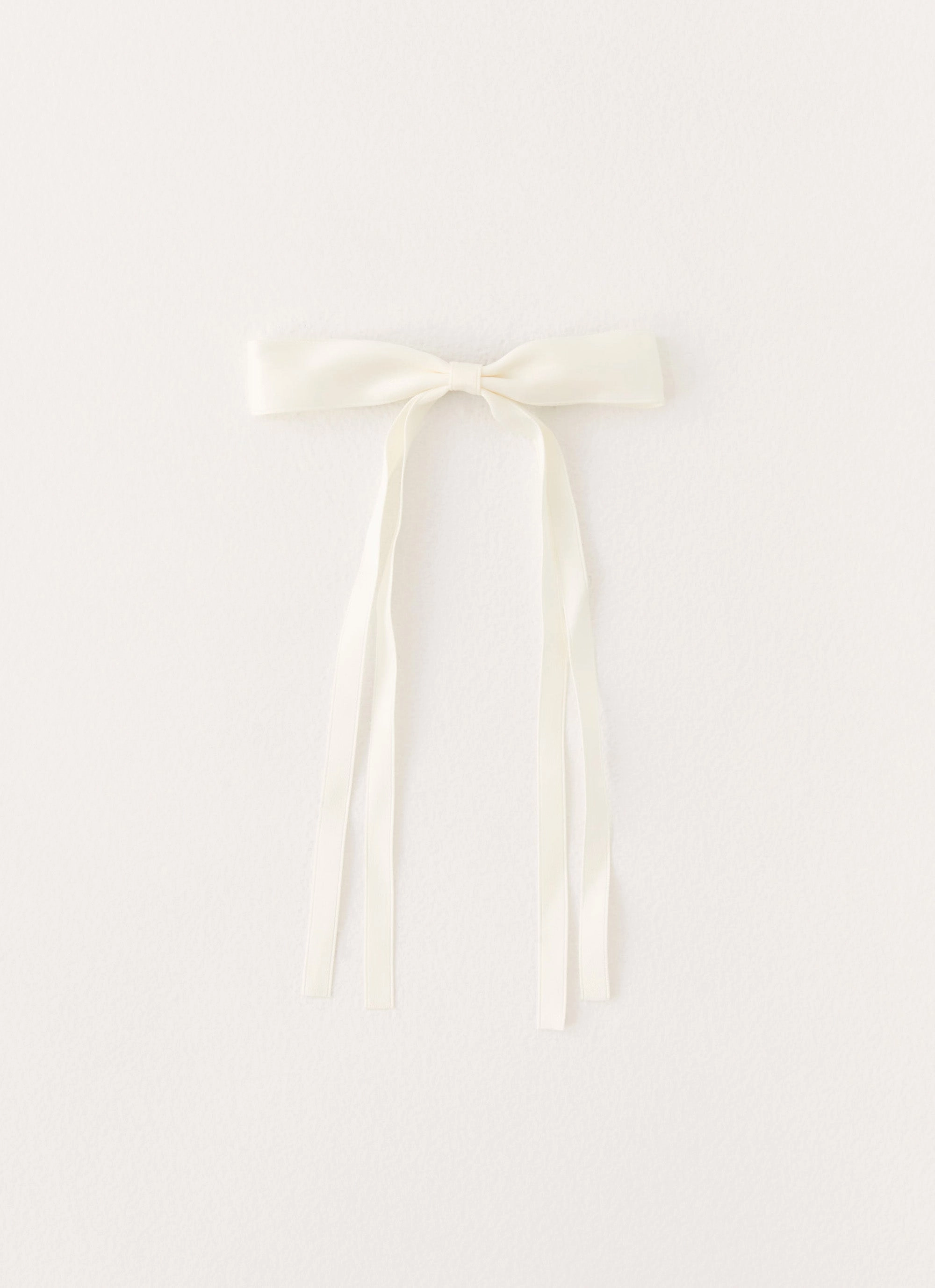 Dorothy Bow Hair Clip - Ivory