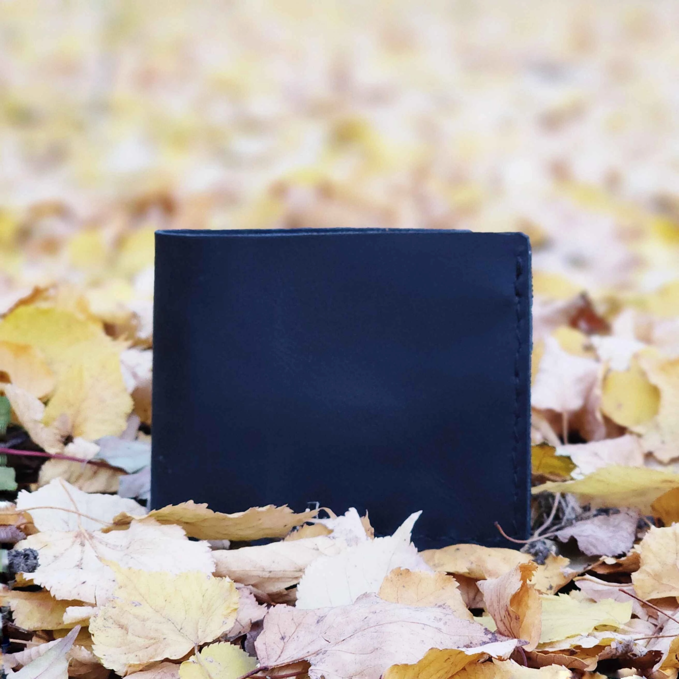 Lucid - Brown BiFold Full-Grain Leather Wallet