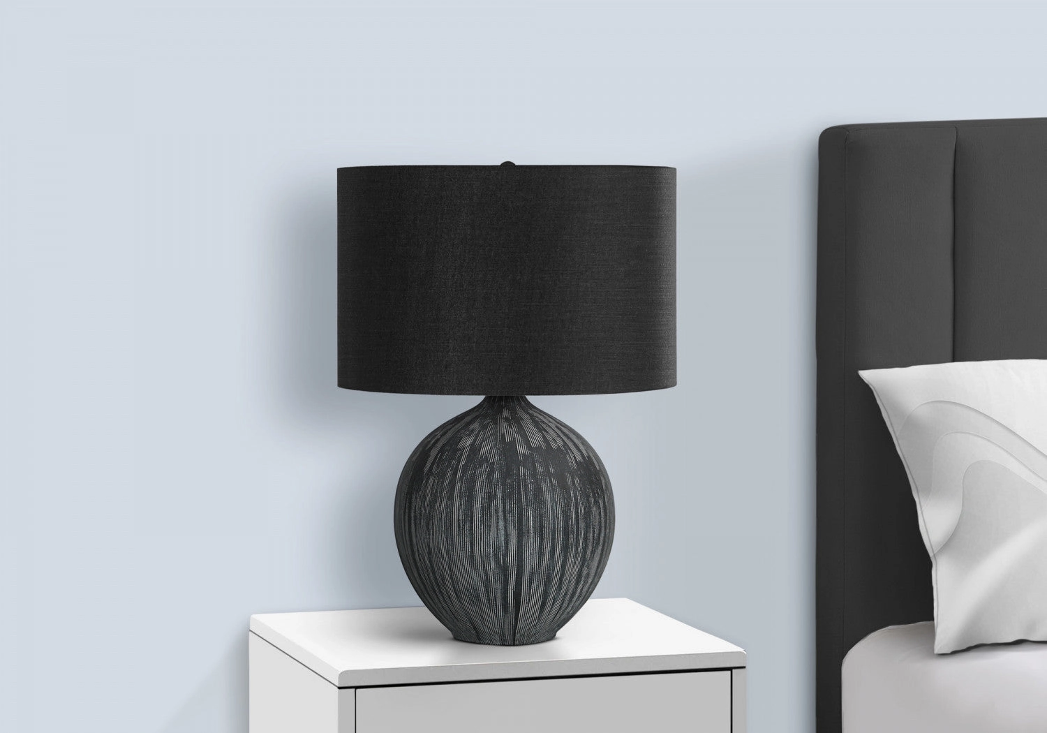 Mercer Table Lamp - Black