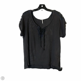 Top Short Sleeve By Free People In Grey, Size: M