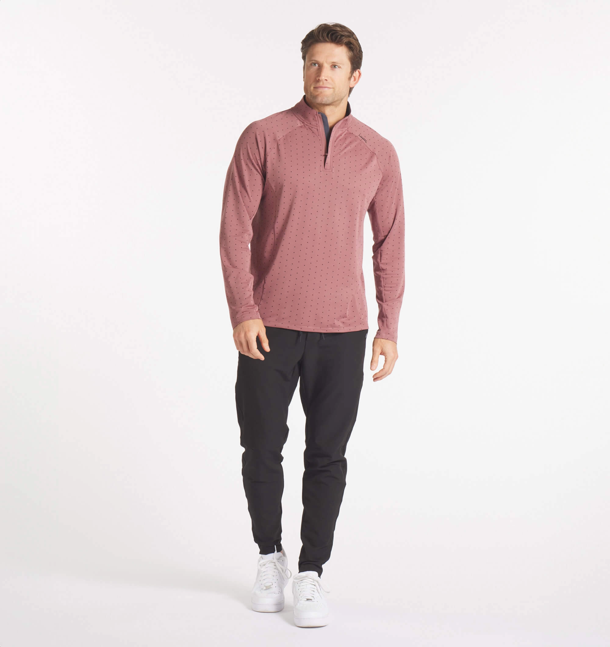 UNRL Highlands Quarter Zip